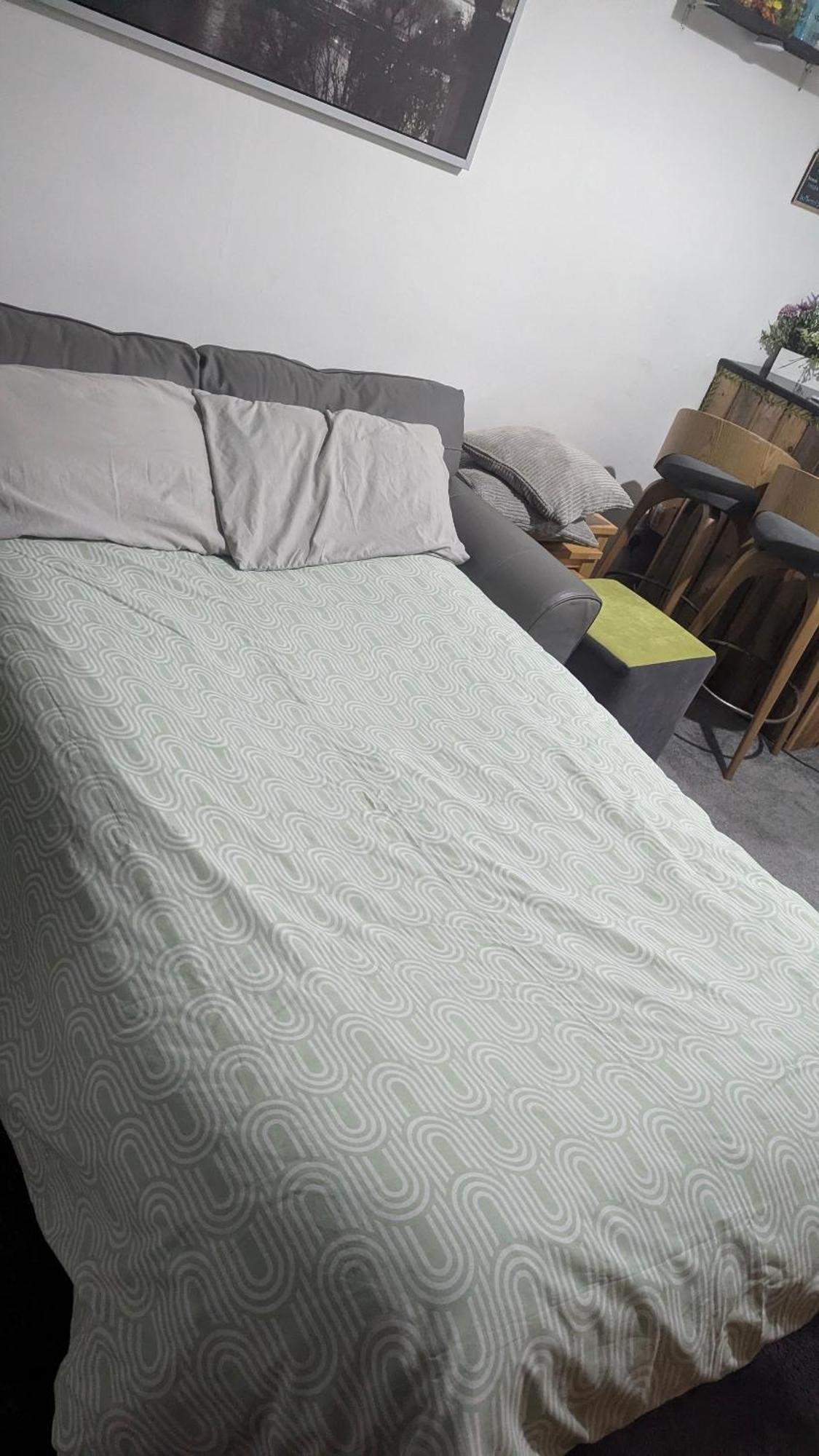 Homely Apartment In The Heart Of Town Centre - Sleeps 6 Борнмут Экстерьер фото